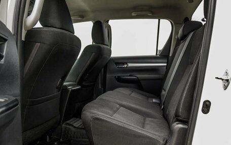 Toyota Hilux VIII, 2020 год, 4 098 000 рублей, 36 фотография