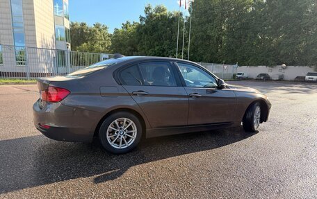 BMW 3 серия, 2013 год, 2 300 000 рублей, 3 фотография