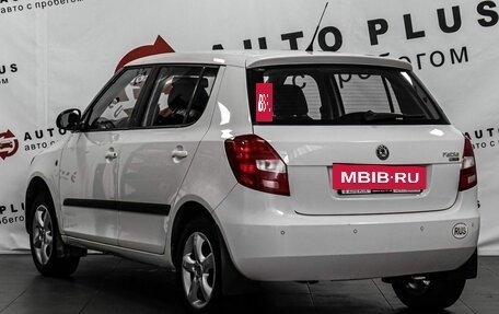 Skoda Fabia II, 2010 год, 670 000 рублей, 2 фотография