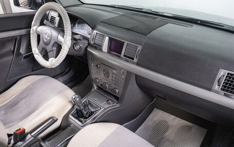 Opel Vectra C рестайлинг, 2004 год, 479 000 рублей, 17 фотография