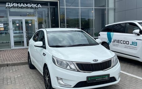 KIA Rio III рестайлинг, 2012 год, 870 000 рублей, 3 фотография