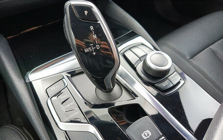 BMW 5 серия, 2019 год, 2 990 000 рублей, 24 фотография