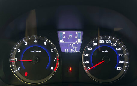 Hyundai Solaris II рестайлинг, 2016 год, 870 000 рублей, 11 фотография