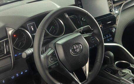 Toyota Camry, 2021 год, 3 700 000 рублей, 12 фотография