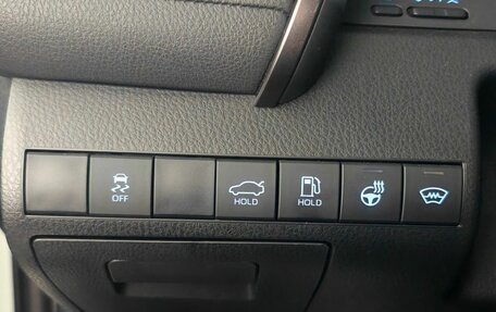 Toyota Camry, 2021 год, 3 700 000 рублей, 17 фотография