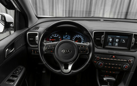 KIA Sportage IV рестайлинг, 2018 год, 1 840 000 рублей, 10 фотография