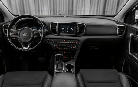 KIA Sportage IV рестайлинг, 2018 год, 1 840 000 рублей, 8 фотография