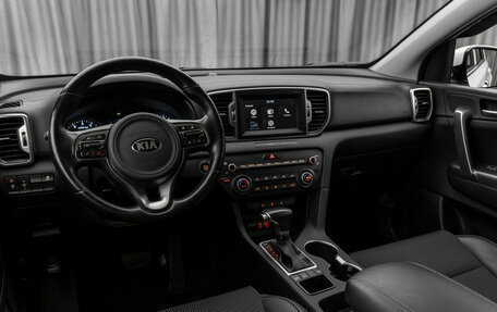 KIA Sportage IV рестайлинг, 2018 год, 1 840 000 рублей, 7 фотография