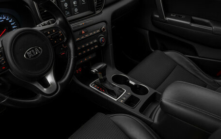 KIA Sportage IV рестайлинг, 2018 год, 1 840 000 рублей, 14 фотография