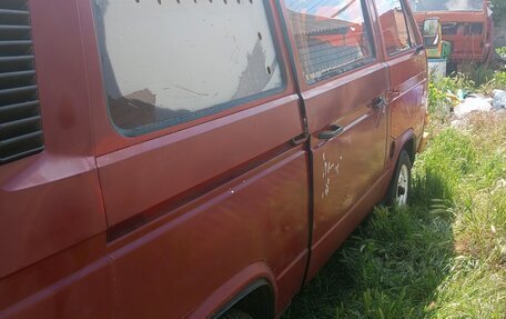 Volkswagen Transporter T3, 1982 год, 750 000 рублей, 7 фотография
