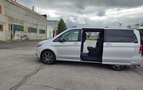 Mercedes-Benz V-Класс, 2020 год, 8 700 000 рублей, 3 фотография
