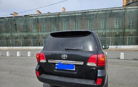 Toyota Land Cruiser 200, 2014 год, 4 600 000 рублей, 2 фотография