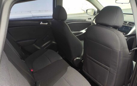 Hyundai Solaris II рестайлинг, 2013 год, 535 000 рублей, 13 фотография