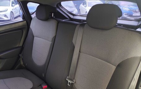 Hyundai Solaris II рестайлинг, 2013 год, 535 000 рублей, 14 фотография