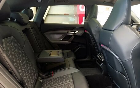 Audi Q5, 2026 год, 6 290 000 рублей, 14 фотография