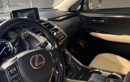 Lexus NX I, 2017 год, 3 650 000 рублей, 10 фотография
