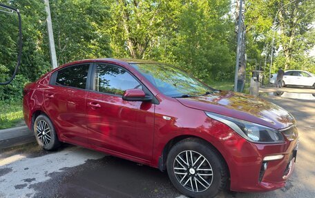 KIA Rio IV, 2017 год, 1 100 000 рублей, 3 фотография