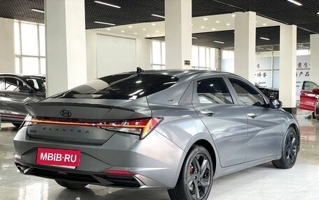 Hyundai Elantra, 2022 год, 2 090 000 рублей, 4 фотография
