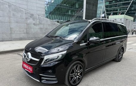 Mercedes-Benz V-Класс, 2020 год, 5 800 000 рублей, 3 фотография