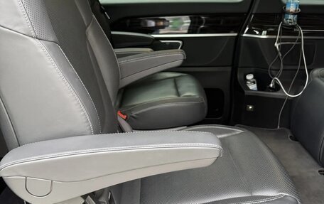 Mercedes-Benz V-Класс, 2020 год, 5 800 000 рублей, 15 фотография