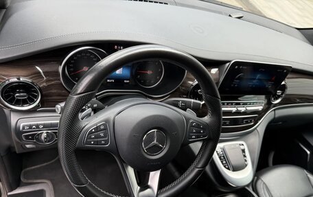 Mercedes-Benz V-Класс, 2020 год, 5 800 000 рублей, 20 фотография