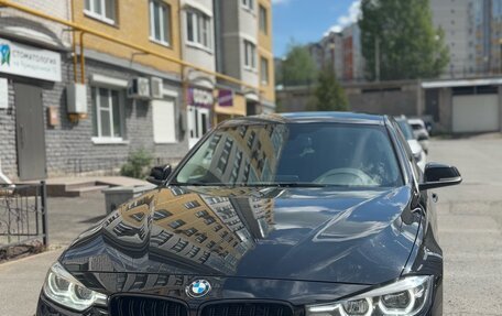 BMW 3 серия, 2018 год, 1 999 999 рублей, 13 фотография