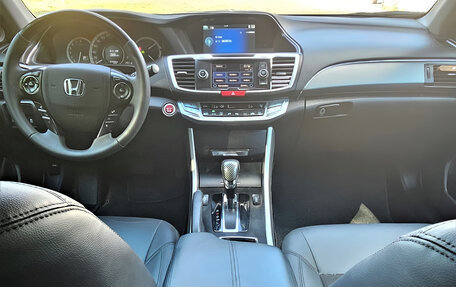 Honda Accord IX рестайлинг, 2013 год, 1 775 000 рублей, 7 фотография