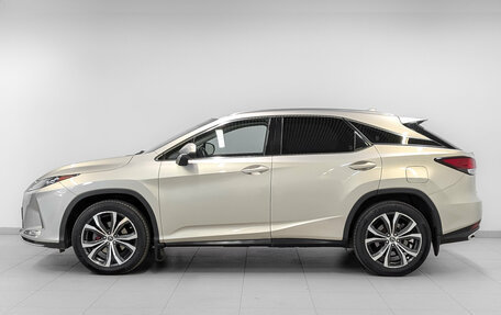Lexus RX IV рестайлинг, 2021 год, 4 900 000 рублей, 8 фотография