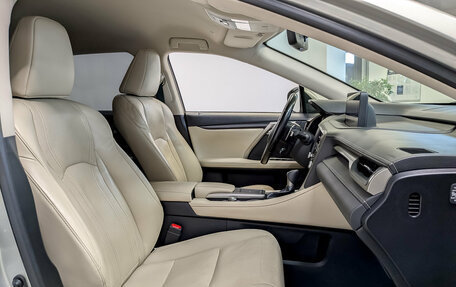 Lexus RX IV рестайлинг, 2021 год, 4 900 000 рублей, 24 фотография
