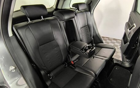 Land Rover Discovery Sport I рестайлинг, 2019 год, 2 200 000 рублей, 17 фотография