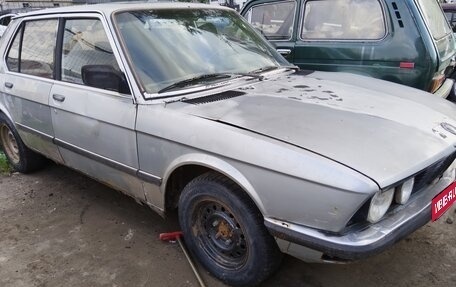 BMW 5 серия, 1982 год, 110 000 рублей, 1 фотография