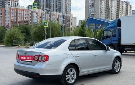 Volkswagen Jetta VI, 2008 год, 800 000 рублей, 4 фотография