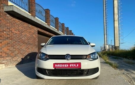 Volkswagen Polo VI (EU Market), 2014 год, 780 000 рублей, 2 фотография