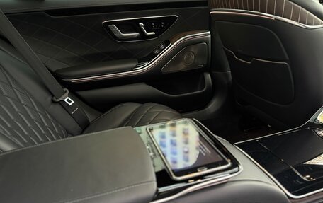 Mercedes-Benz S-Класс, 2022 год, 10 900 000 рублей, 17 фотография