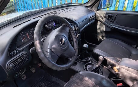 Chevrolet Niva I рестайлинг, 2013 год, 550 000 рублей, 5 фотография