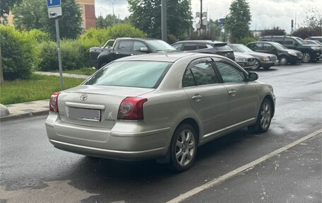 Toyota Avensis III рестайлинг, 2006 год, 688 000 рублей, 3 фотография