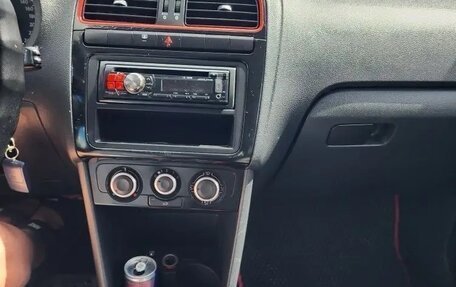 Volkswagen Polo VI (EU Market), 2013 год, 475 000 рублей, 16 фотография