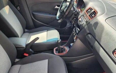Volkswagen Polo VI (EU Market), 2013 год, 475 000 рублей, 18 фотография