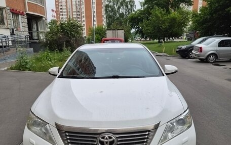 Toyota Camry, 2014 год, 1 550 000 рублей, 2 фотография