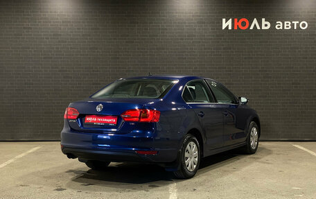 Volkswagen Jetta VI, 2011 год, 950 000 рублей, 5 фотография
