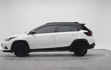 Toyota Yaris XP150 рестайлинг, 2022 год, 1 090 202 рублей, 8 фотография