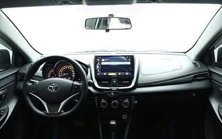 Toyota Yaris XP150 рестайлинг, 2022 год, 1 090 202 рублей, 14 фотография