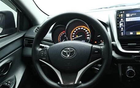 Toyota Yaris XP150 рестайлинг, 2022 год, 1 090 202 рублей, 15 фотография