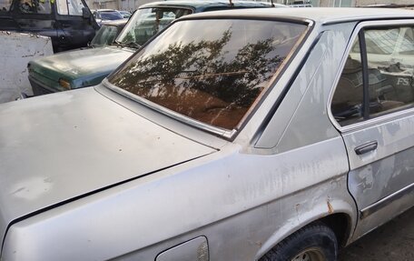 BMW 5 серия, 1982 год, 110 000 рублей, 6 фотография