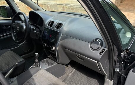Suzuki SX4 II рестайлинг, 2010 год, 700 000 рублей, 11 фотография