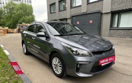 KIA Rio IV, 2019 год, 1 700 000 рублей, 3 фотография
