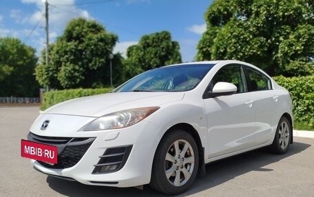 Mazda 3, 2011 год, 700 000 рублей, 2 фотография