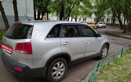 KIA Sorento II рестайлинг, 2010 год, 890 000 рублей, 4 фотография