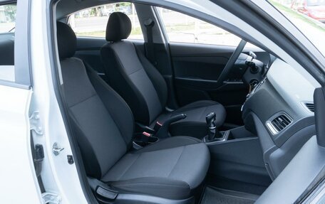 Hyundai Solaris II рестайлинг, 2021 год, 1 415 000 рублей, 10 фотография