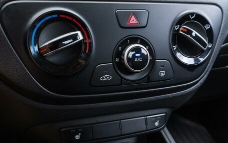 Hyundai Solaris II рестайлинг, 2021 год, 1 415 000 рублей, 18 фотография